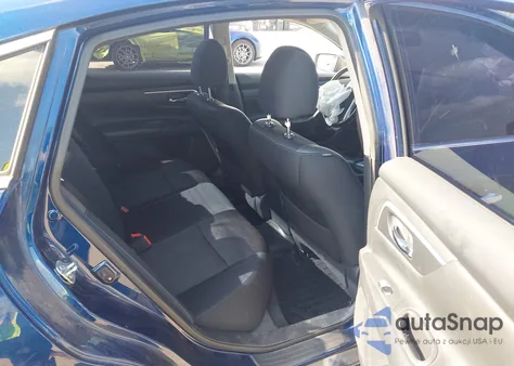 2017 Nissan Altima 2.5 Sr from USA, damaged, VIN 1N4AL3APXHC259104